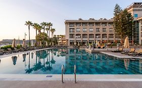 Fame Residence Kemer & Spa